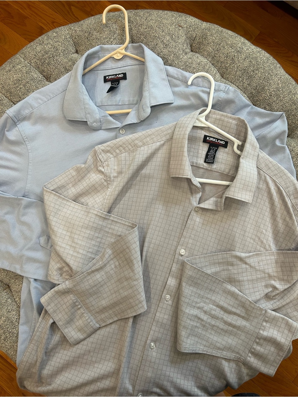 Kirkland Signature Light Blue & Light Gray Men’s Button-Up Dress Shirts- XL